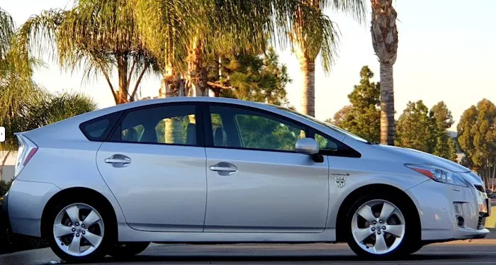 RENT A PRIUS Picture 4