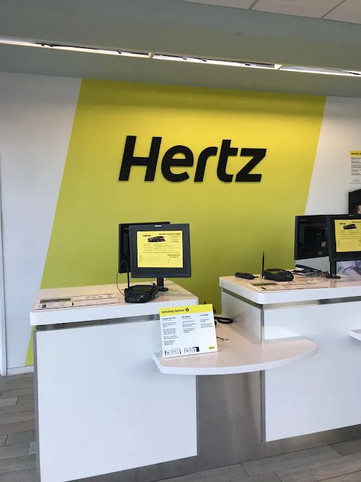 Hertz Car Rental - San Diego - Clairemont Mesa Boulevard Picture 5