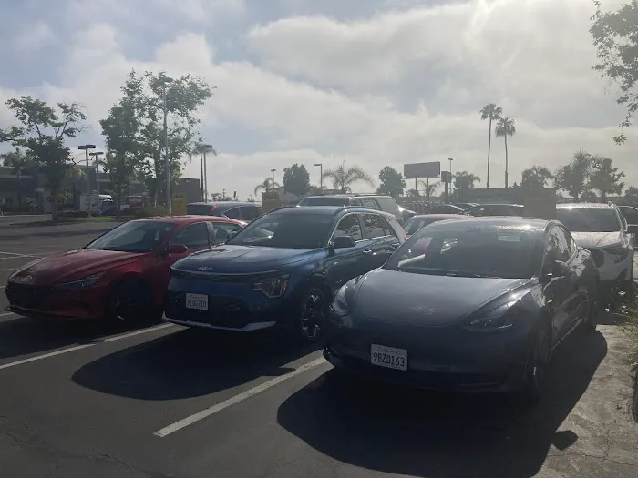 Hertz Car Rental - San Diego - Clairemont Mesa Boulevard Picture 10