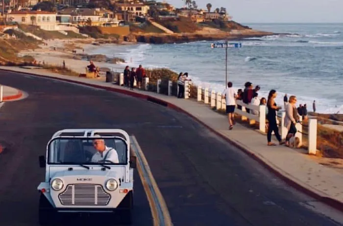 Electric Moke Car Rentals in La Jolla, California Picture 3