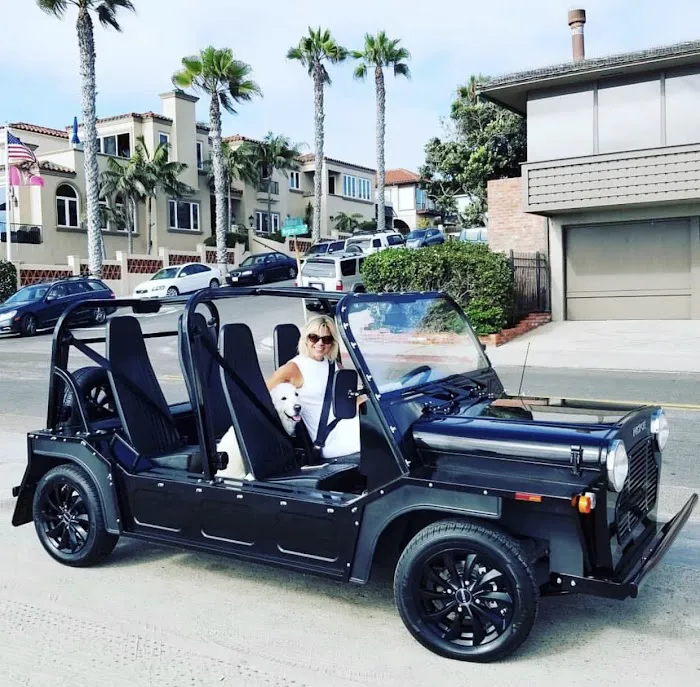 Electric Moke Car Rentals in La Jolla, California Picture 2
