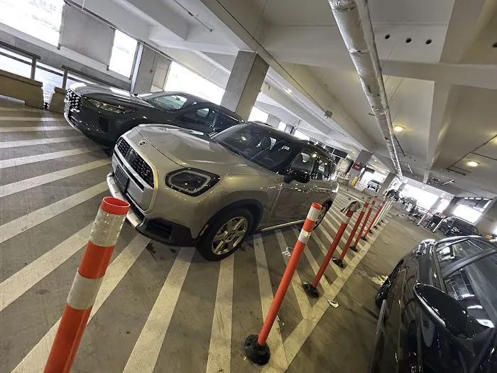 SIXT Rent a Car San Diego Int Airport Picture 8