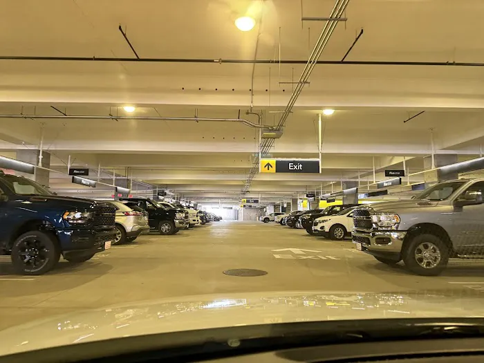 Hertz Car Rental - San Diego - San Diego International Airport (SAN) Picture 5