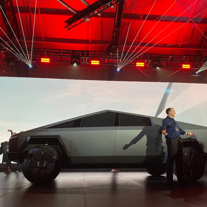 FrunkYea Tesla Rentals Picture 5