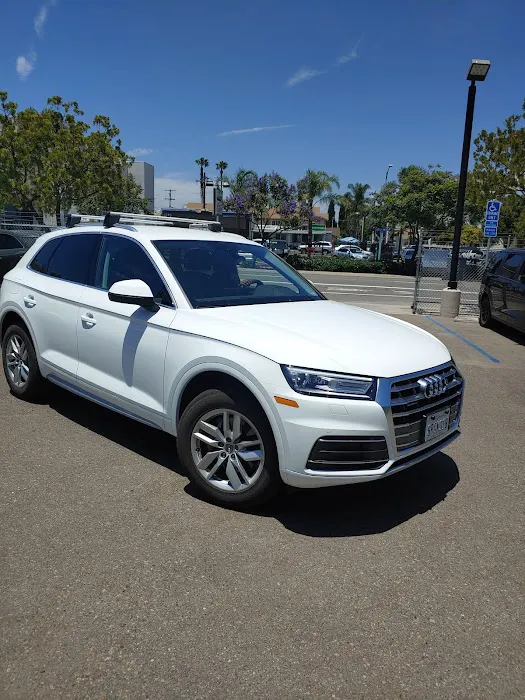 Enterprise Rent-A-Car Picture 3