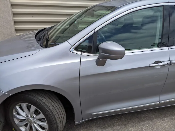 Enterprise Rent-A-Car Picture 4