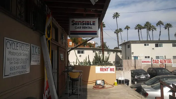 Sensible Car Rental Picture 2