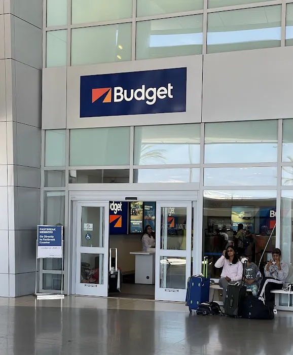 Budget Car Rental Picture 7