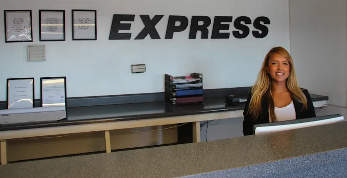 Express - Rent A Cheap Car Picture 2