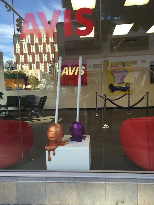 Avis Car Rental Picture 3