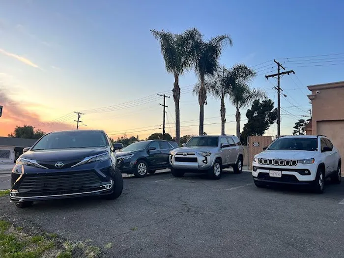 RentalZone Rent-A-Car Picture 3