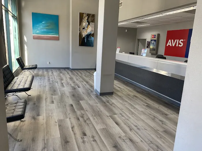 Avis Car Rental Picture 7