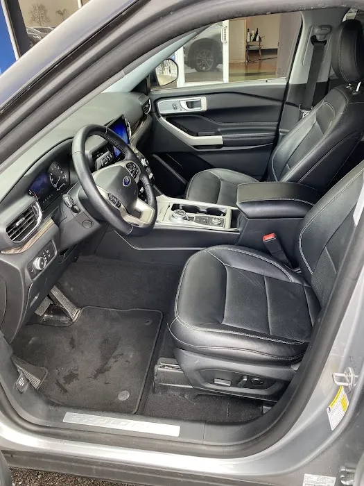 Avis Car Rental Picture 4
