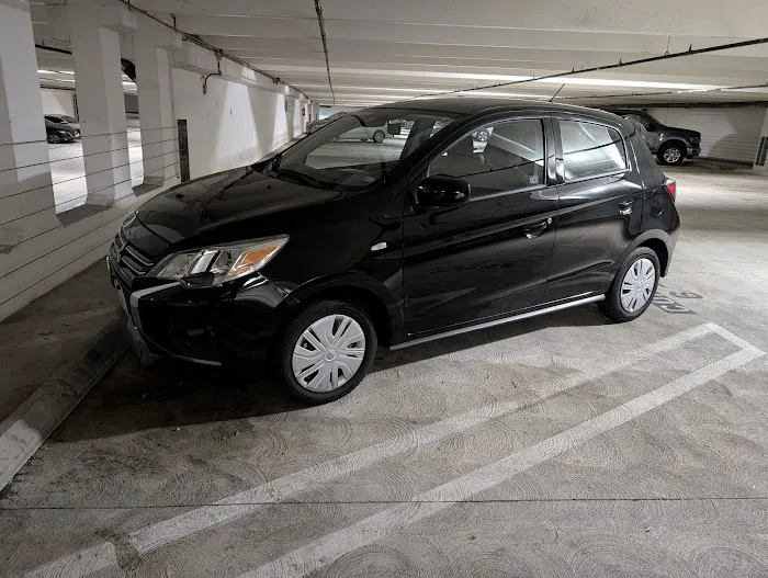 Enterprise Rent-A-Car Picture 6