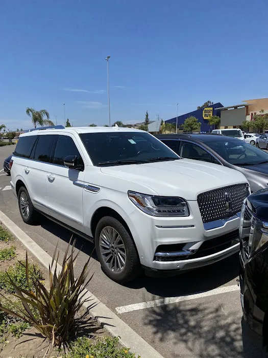Avis Car Rental Picture 6