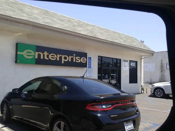 Enterprise Rent-A-Car Picture 6