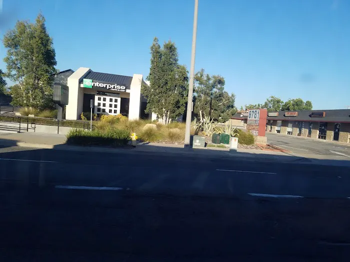 Enterprise Rent-A-Car Picture 10