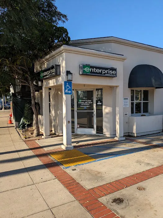 Enterprise Rent-A-Car Picture 7