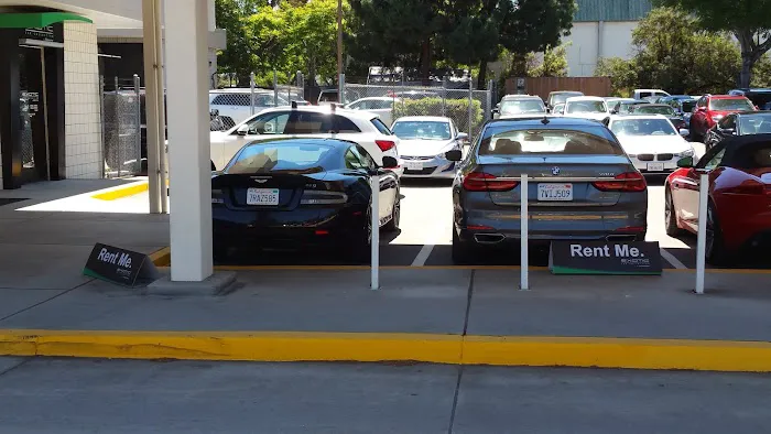 Enterprise Rent-A-Car Picture 5