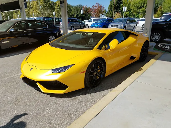 Enterprise Rent-A-Car Picture 10