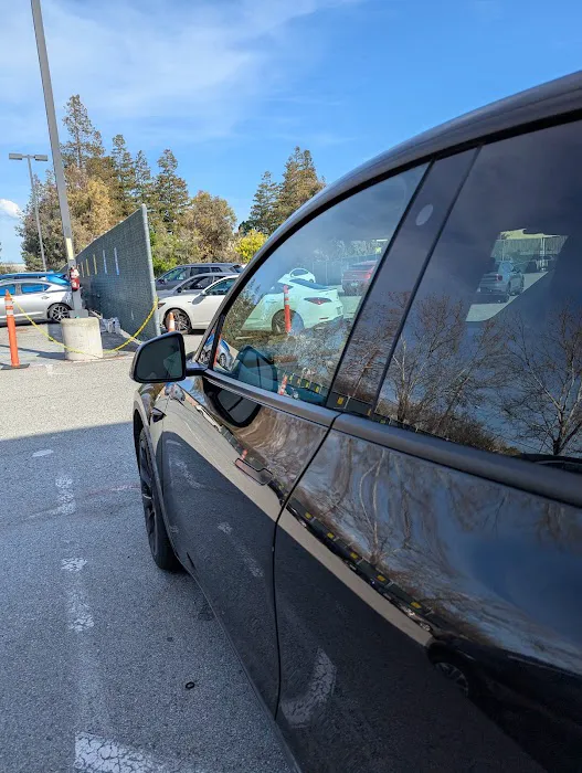 Hertz Car Rental - Santa Clara - Walsh Avenue Picture 3