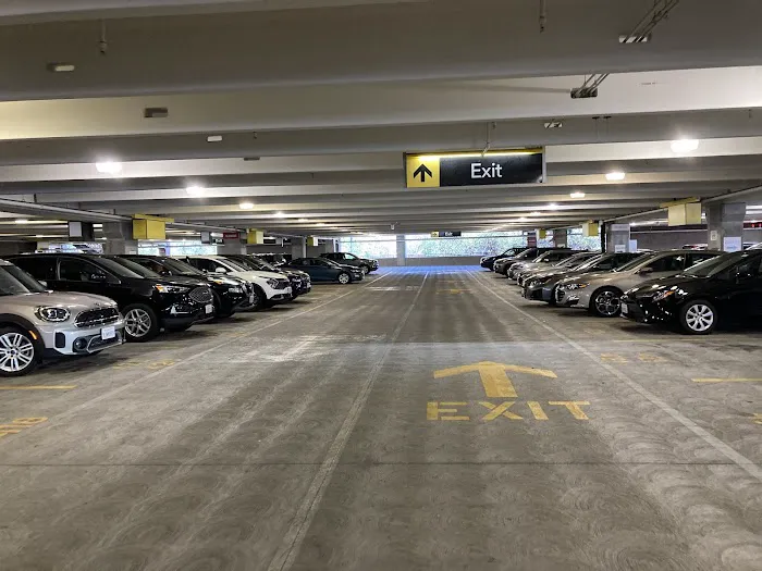 Hertz Car Rental - San Jose - San Jose Mineta International Airport (SJC) Picture 6