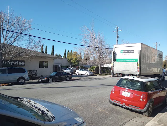 Enterprise Rent-A-Car Picture 5