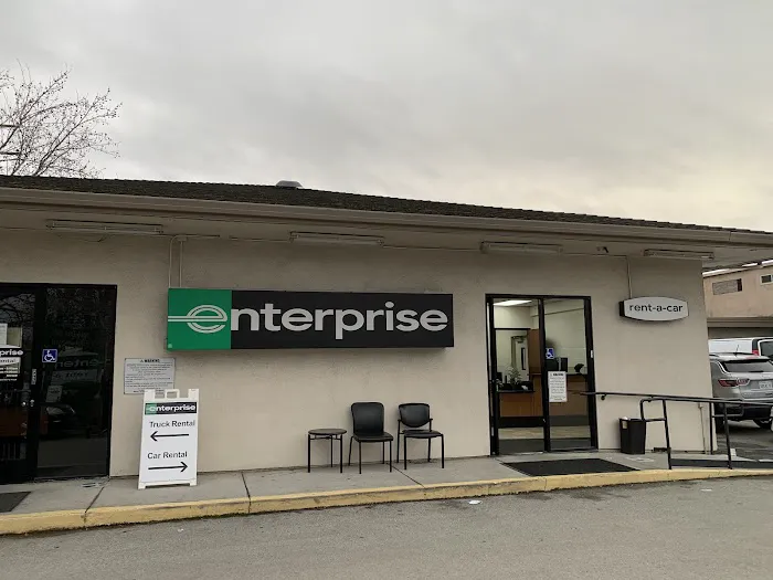 Enterprise Rent-A-Car Picture 10