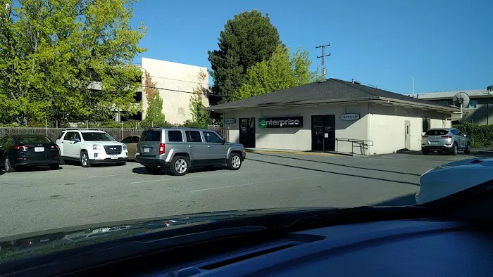 Enterprise Rent-A-Car Picture 9