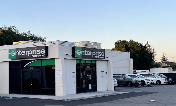 Enterprise Rent-A-Car Picture 4