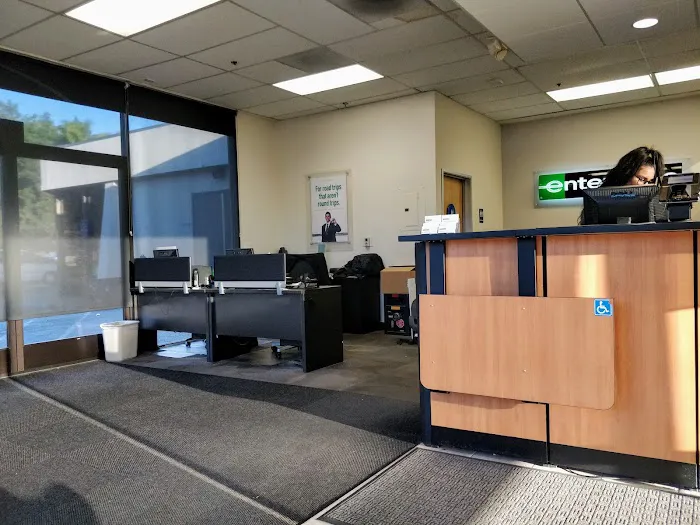 Enterprise Rent-A-Car Picture 6