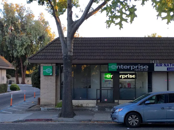 Enterprise Rent-A-Car Picture 3