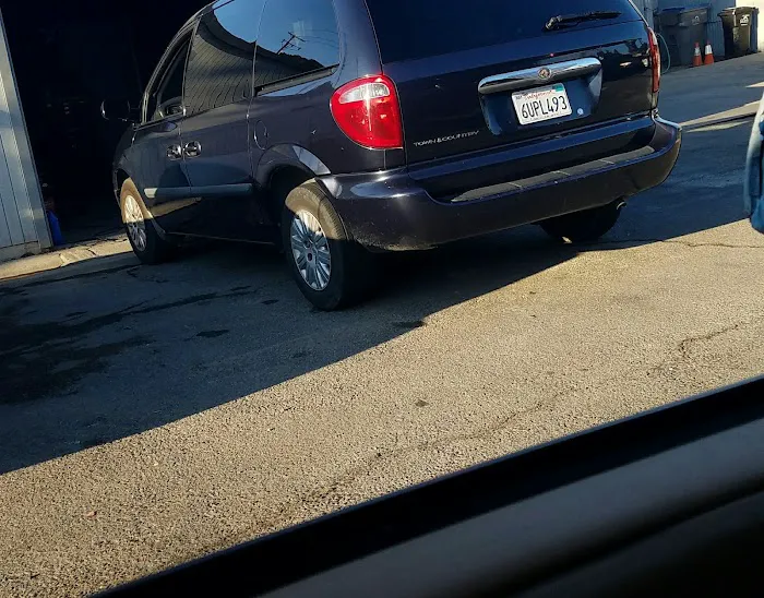 A-1 Easy Rent-A-Car Inc Picture 1