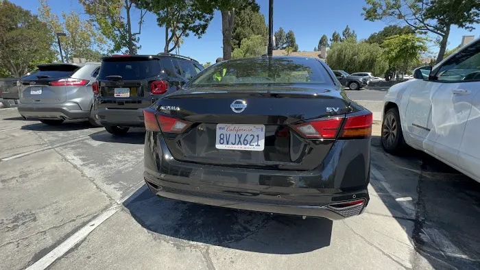 Hertz Car Rental - Mountain View - El Camino Real Picture 1