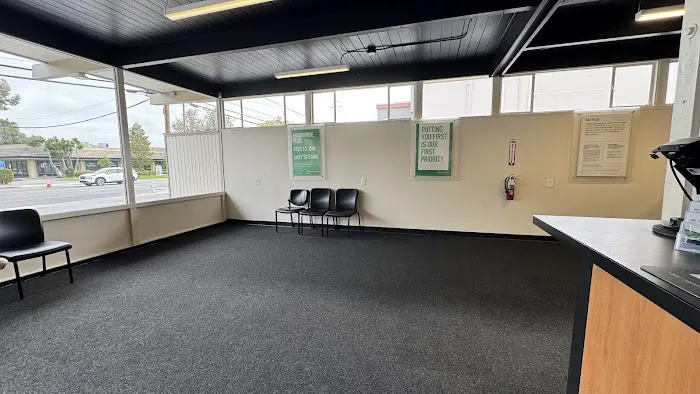 Enterprise Rent-A-Car Picture 7