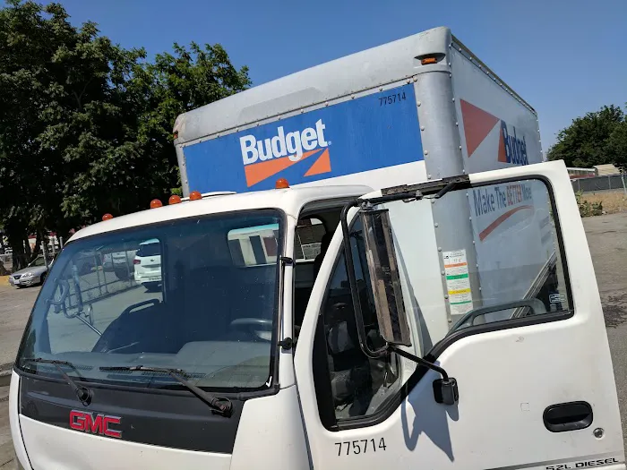 Budget Car Rental Picture 6