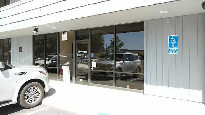 Enterprise Rent-A-Car Picture 8