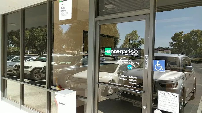 Enterprise Rent-A-Car Picture 1