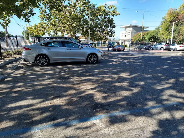 Enterprise Rent-A-Car Picture 8