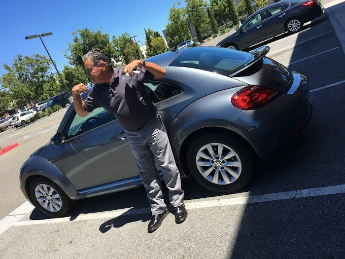 Hertz Car Rental - San Jose - Ridder Park Drive Picture 4