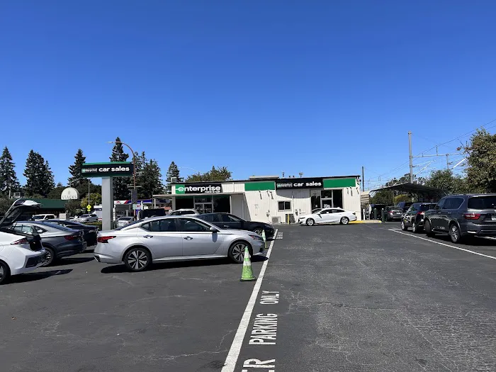 Enterprise Rent-A-Car Picture 5
