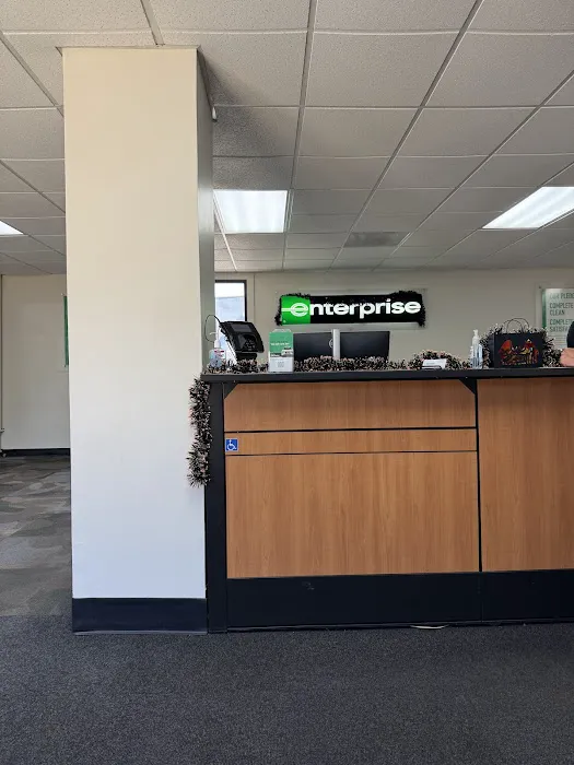 Enterprise Rent-A-Car Picture 6