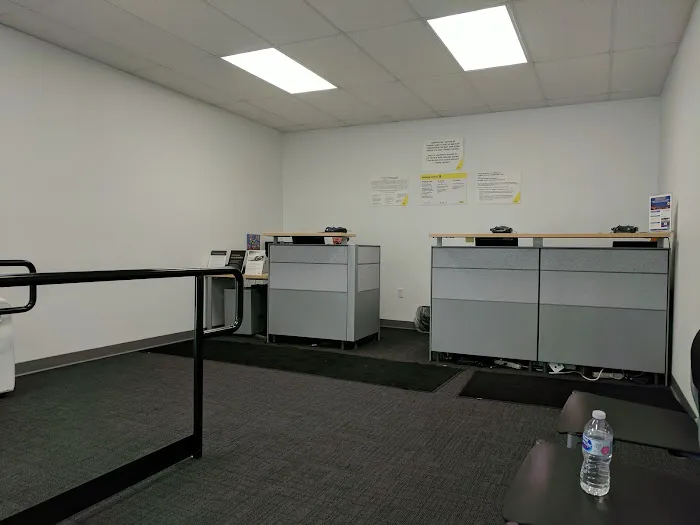 Hertz Car Rental - Burlingame Putnam - 1815 Old Bayshore Highway Picture 9