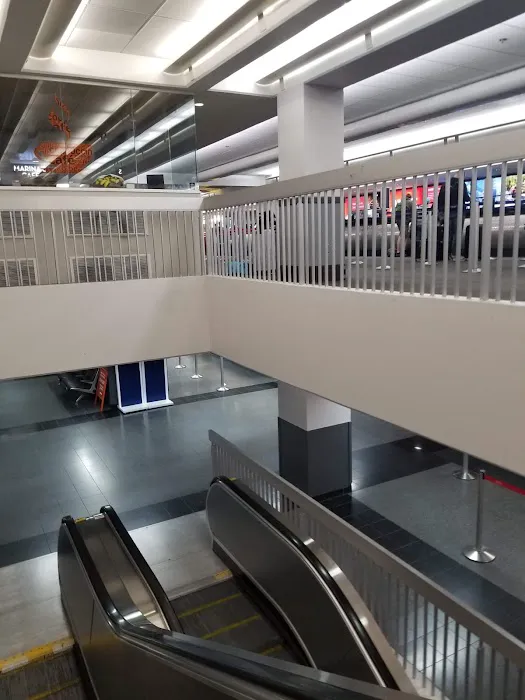 SFO Rental Car Center Picture 9