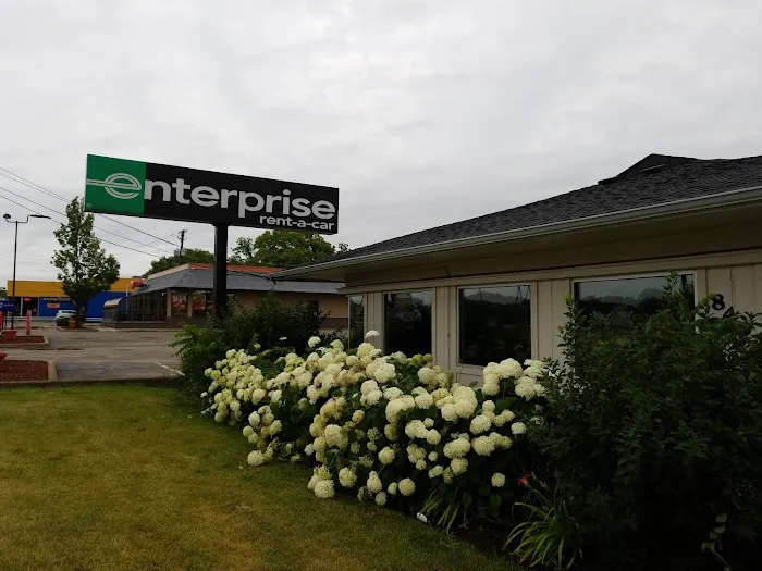 Enterprise Rent-A-Car Picture 2
