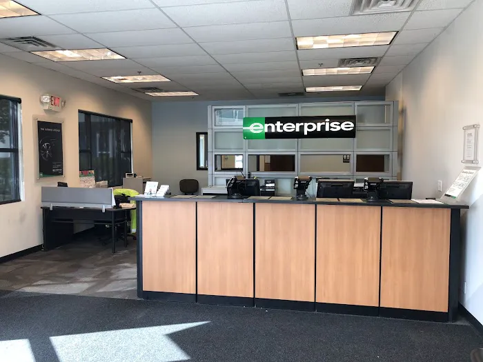 Enterprise Rent-A-Car Picture 4