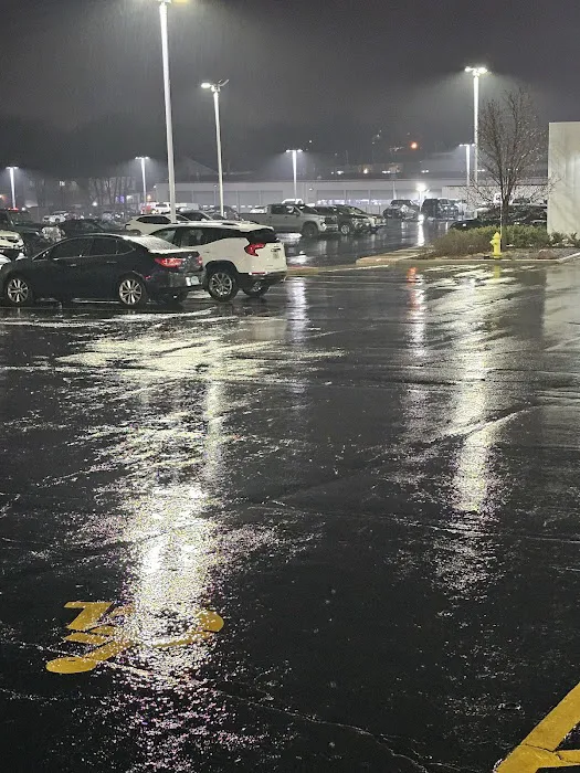 Hertz Car Rental - Glendale Heights - East North Avenue Hle Picture 8