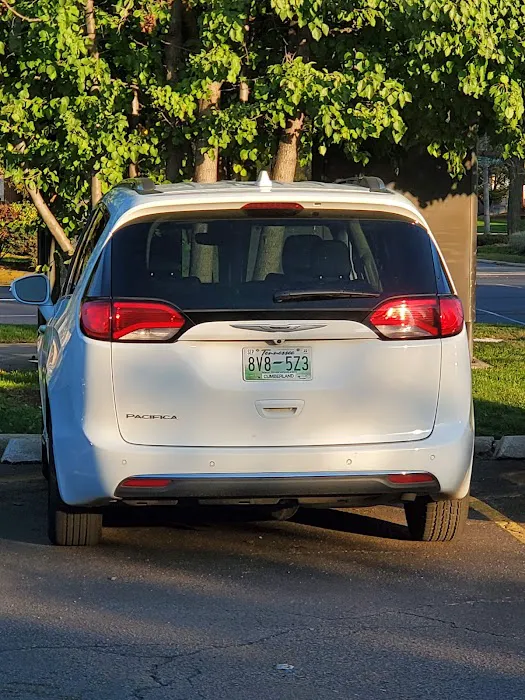 Enterprise Rent-A-Car Picture 4