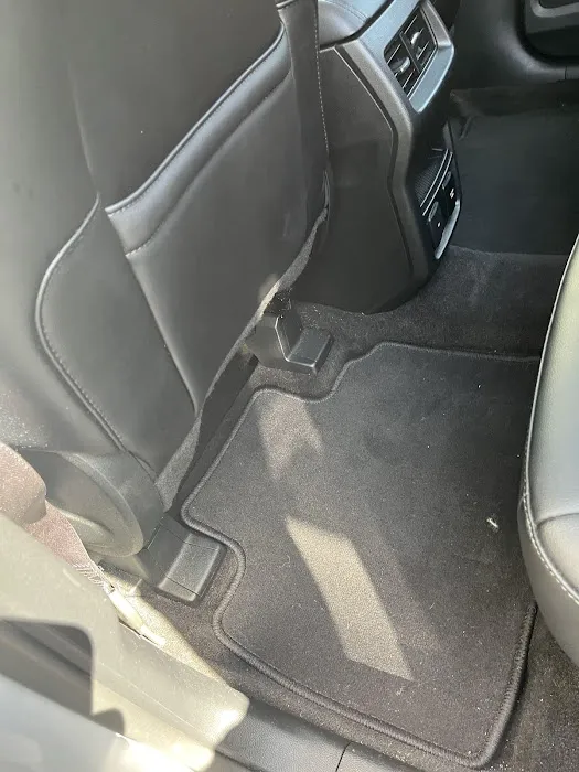 Budget Car Rental Picture 2