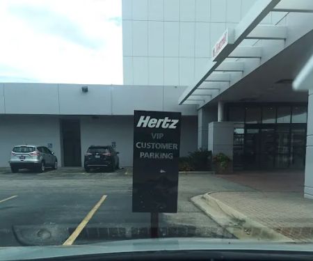Hertz Car Rental - Chicago - Marriott Oak Brook